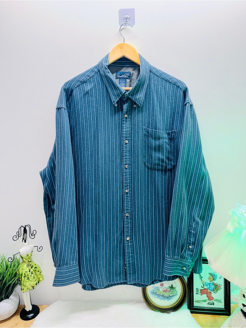 45% Cotton Arnold Palmer Men's Blue Vertical-Stripe Casual Button-Up Shirt 👔